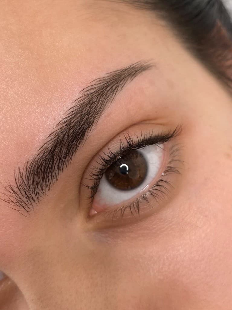 Sopracciglia Prima & Dopo